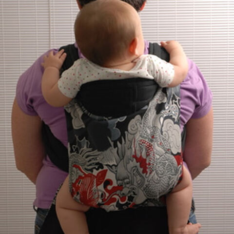 back view of back carry in TWILLI PIE PODEGI I (prototype)